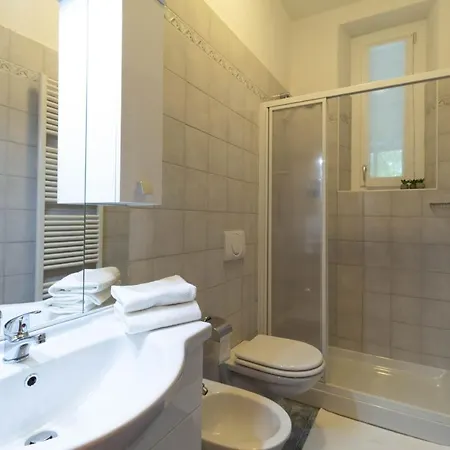 Mamma Ciccia Holiday Home - Guzzi Factory Apartment *